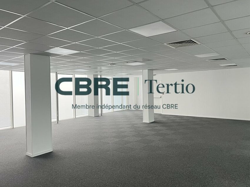 Bureau Location 37100 TOURS