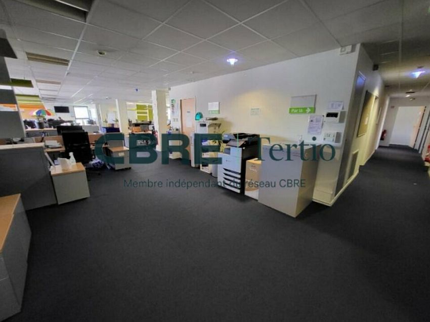 Bureau Location 37100 TOURS
