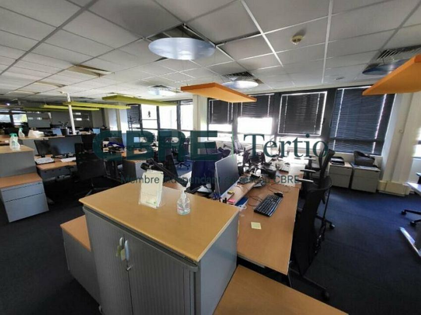 Bureau Location 37100 TOURS