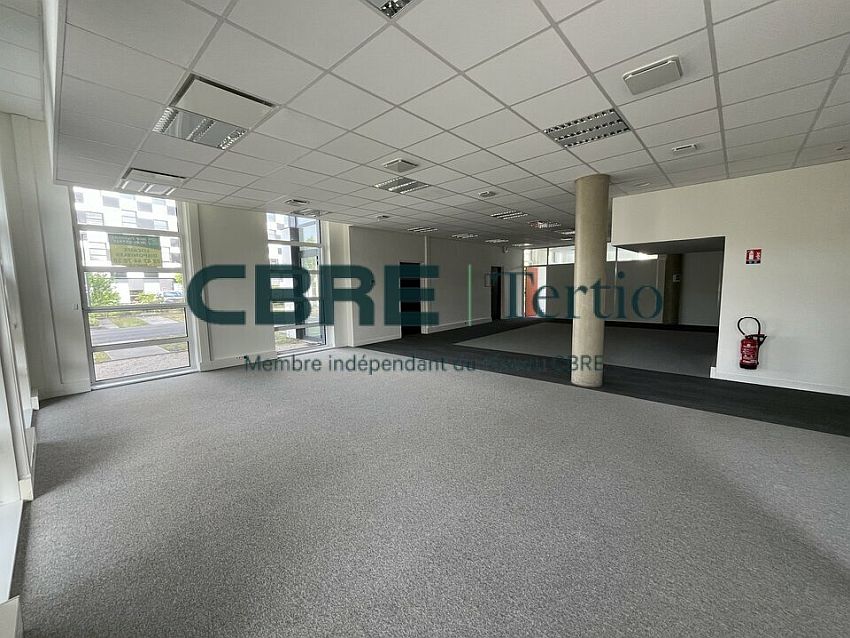 Bureau Location 37200 TOURS