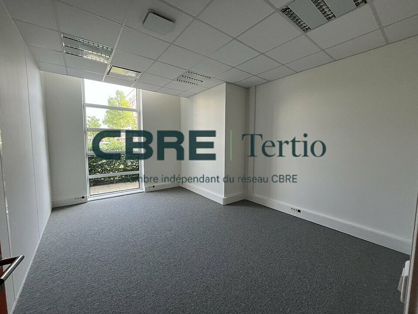 Bureau Location 37200 TOURS