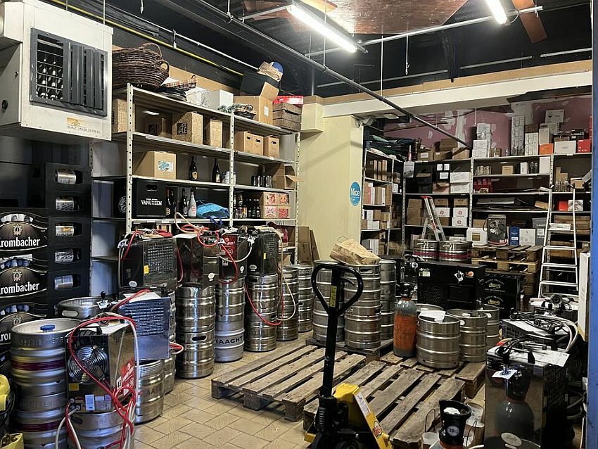 Commerce Location 37100 TOURS