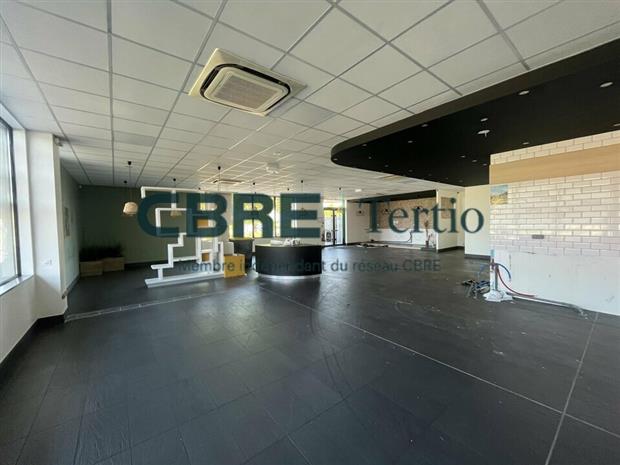 Commerce Location 37540 SAINT-CYR-SUR-LOIRE
