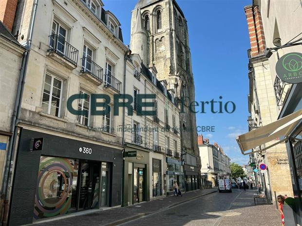 Commerce Location 37000 TOURS