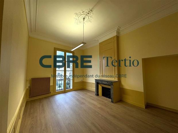 Bureau Location 37000 TOURS