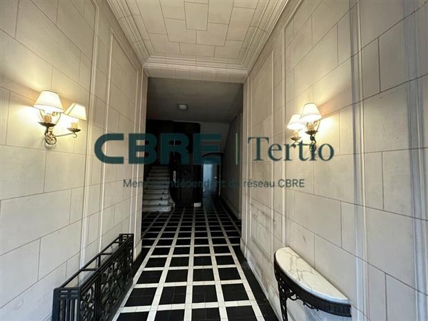 Bureau Location 37000 TOURS