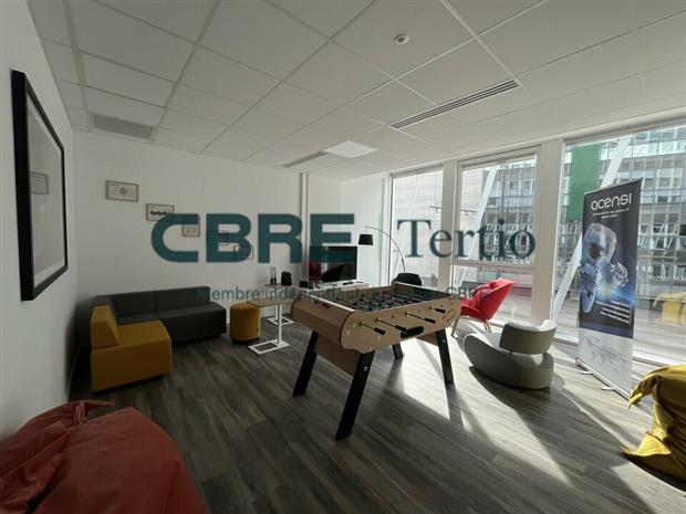 Bureau Location 37000 TOURS
