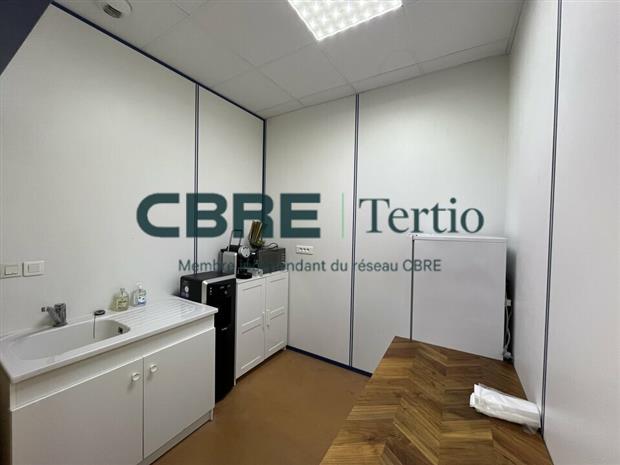 Bureau Location 37270 LARÇAY
