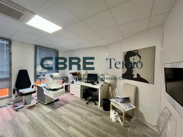 Bureau Location 37100 TOURS