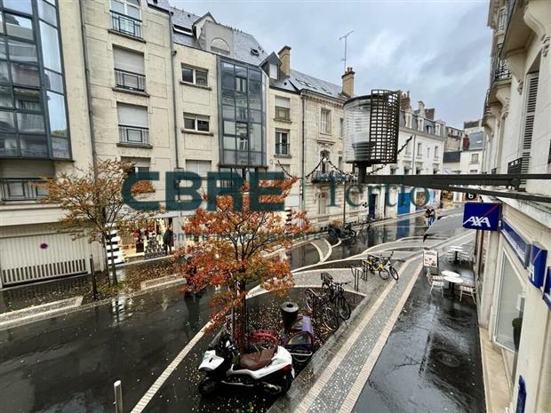 Bureau Location 37000 TOURS