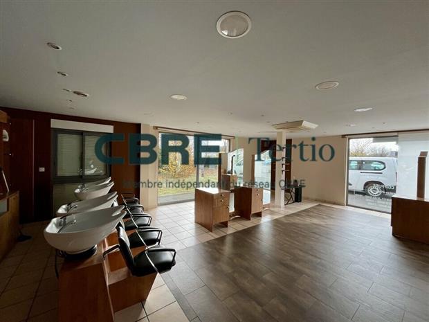 Commerce Location 37170 CHAMBRAY-LÈS-TOURS