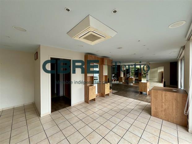 Commerce Location 37170 CHAMBRAY-LÈS-TOURS