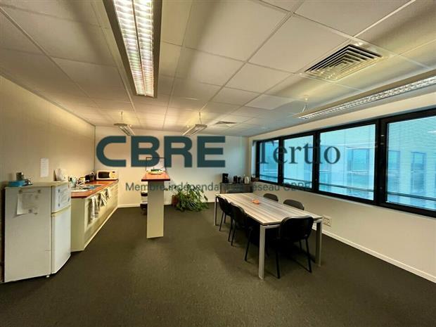 Bureau Location 37100 TOURS