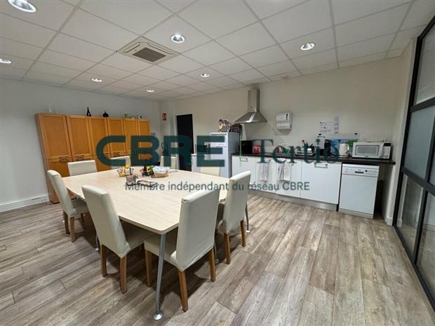Bureau Location 37100 TOURS