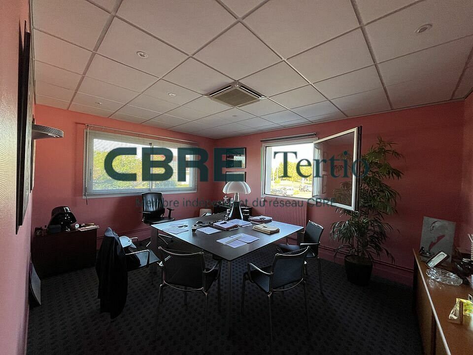 Bureau Location 37540 SAINT-CYR-SUR-LOIRE