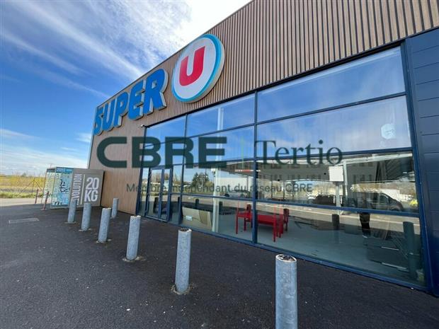 Commerce Location 37340 SAVIGNÉ-SUR-LATHAN