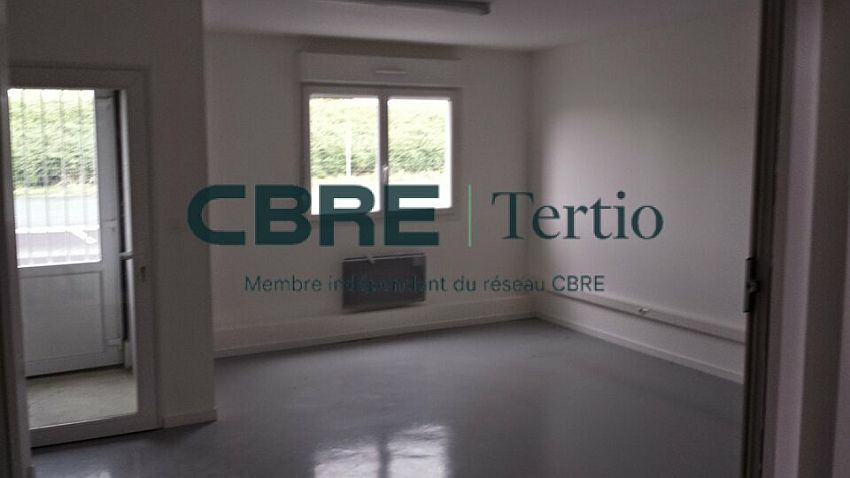 Local d'activités Location 37510 BALLAN-MIRÉ