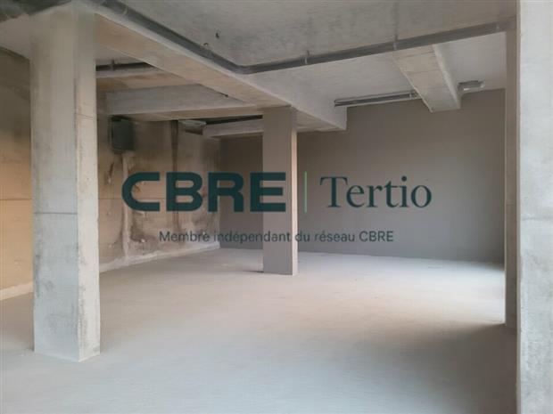 Commerce Location 37000 TOURS