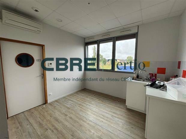 Bureau Vente 37210 PARCAY-MESLAY