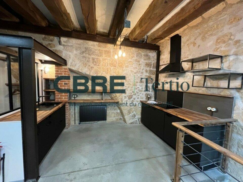 Bureau Location 37000 TOURS