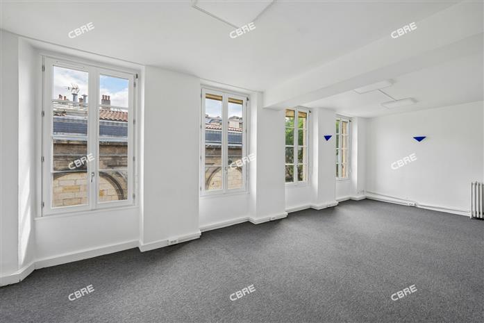 Bureau Location 33000 BORDEAUX 124 RUE ABBE DE L'EPEE