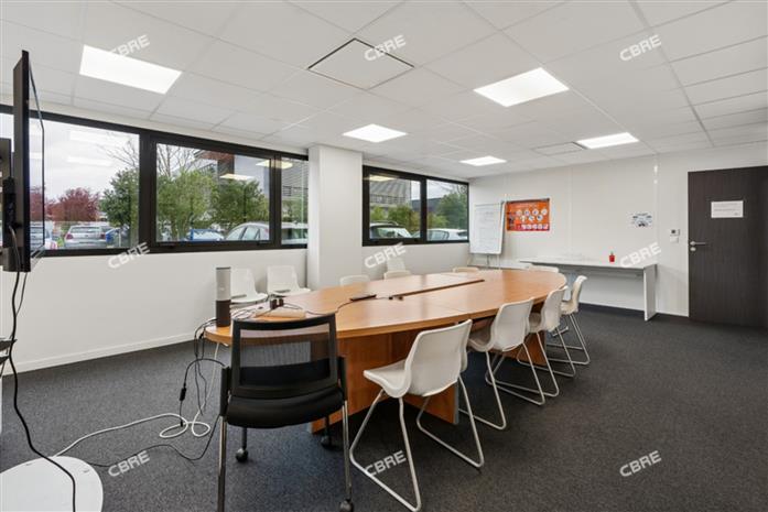 Bureau Location 33700 MERIGNAC 4 AVENUE NEIL ARMSTRONG