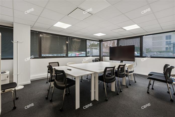 Bureau Location 33700 MERIGNAC 4 AVENUE NEIL ARMSTRONG