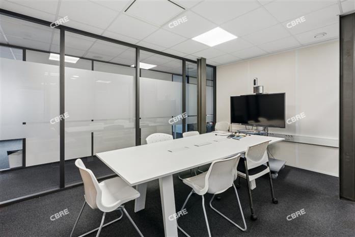 Bureau Location 33700 MERIGNAC 4 AVENUE NEIL ARMSTRONG