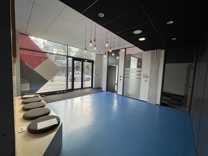 Bureau Location 69009 LYON 51TER RUE DE SAINT CYR