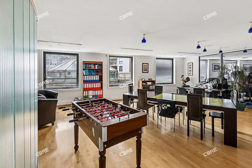 Bureau Location 94220 CHARENTON LE PONT 5 PLACE DES MARSEILLAIS