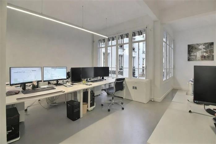 Bureau Location 75010 PARIS