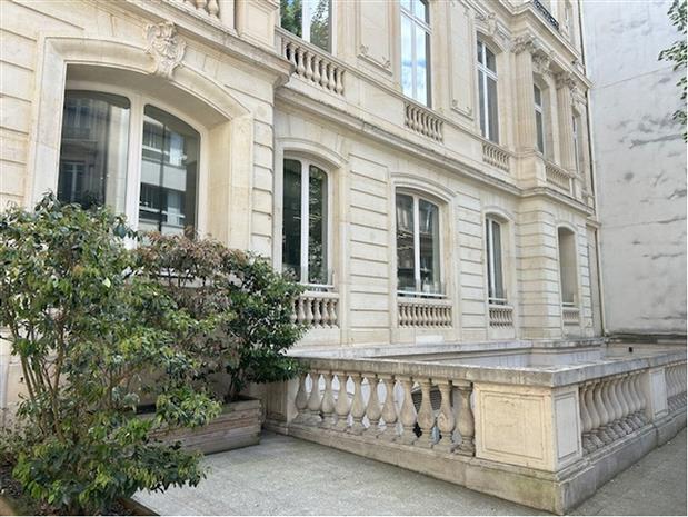 Bureau Location 75008 PARIS