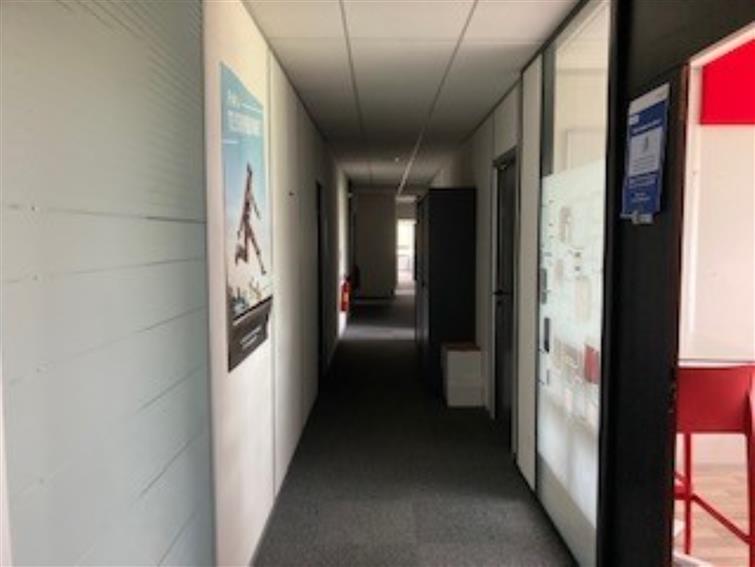 Bureau Location 33600 PESSAC 22 AVENUE LEONARD DE VINCI