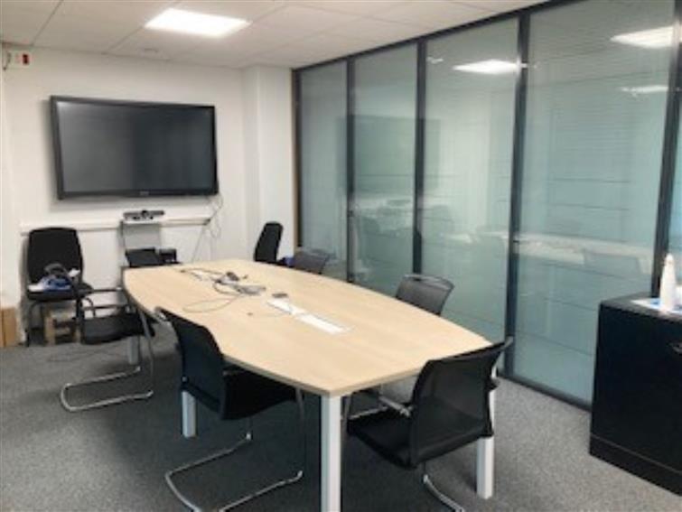 Bureau Location 33600 PESSAC 22 AVENUE LEONARD DE VINCI