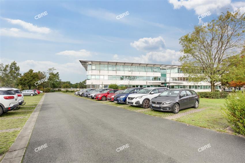 Bureau Location 33600 PESSAC 22 AVENUE LEONARD DE VINCI