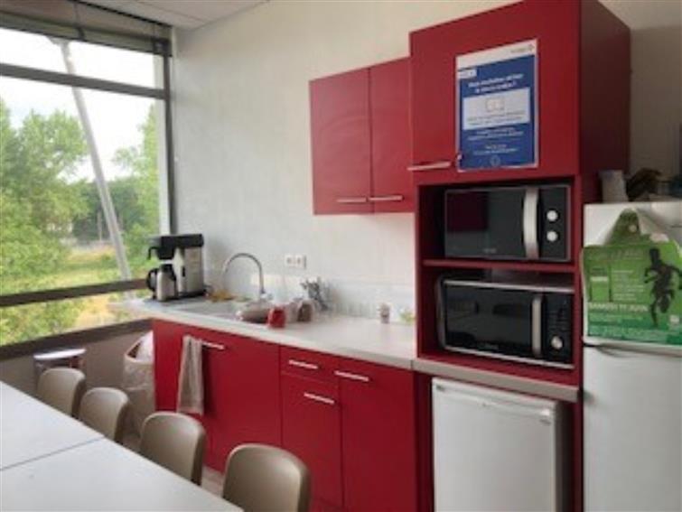 Bureau Location 33600 PESSAC 22 AVENUE LEONARD DE VINCI