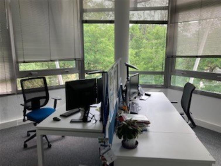 Bureau Location 33600 PESSAC 22 AVENUE LEONARD DE VINCI