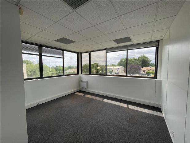 Bureau Location 33700 MERIGNAC 5 RUE FALCON