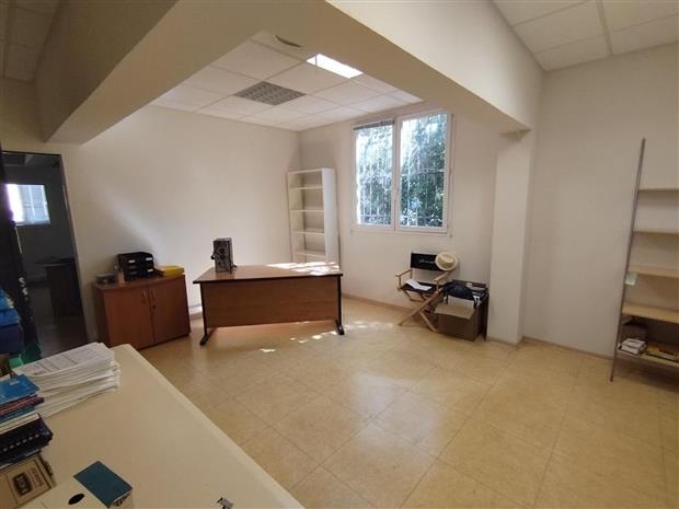 Bureau Vente/Location 13760 ST CANNAT