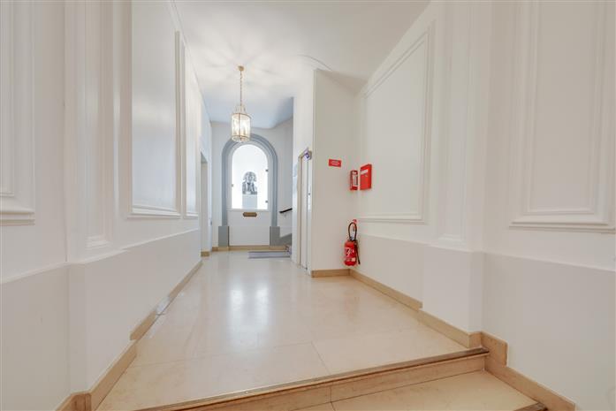 Chargement de l'image...