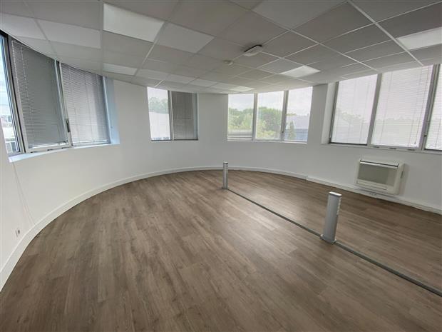 Bureau Location 33110 LE BOUSCAT 375 AVENUE DE TIVOLI