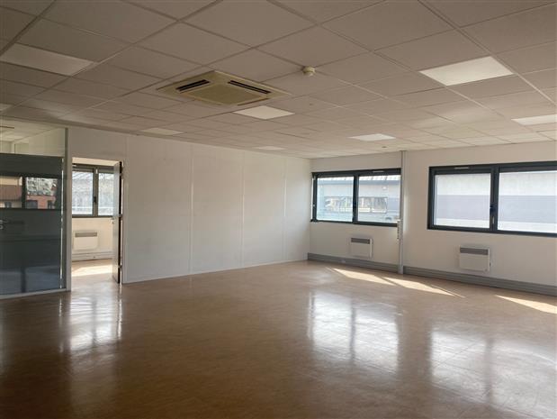 Bureau Location 69008 LYON 28-30 RUE PRESIDENT PAUL KRUGER