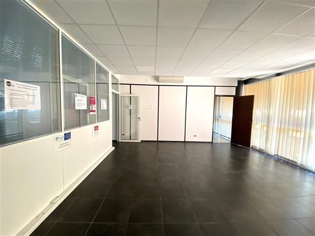 Bureau Location 31240 ST JEAN