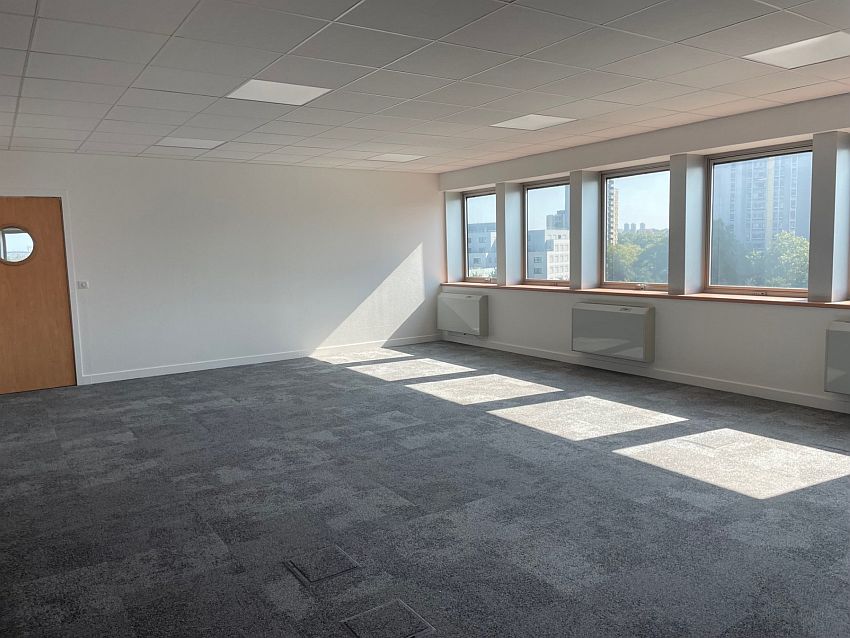 Bureau Location 93000 BOBIGNY