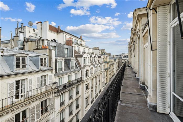 Bureau Location 75008 PARIS 1 RUE DE PENTHIEVRE