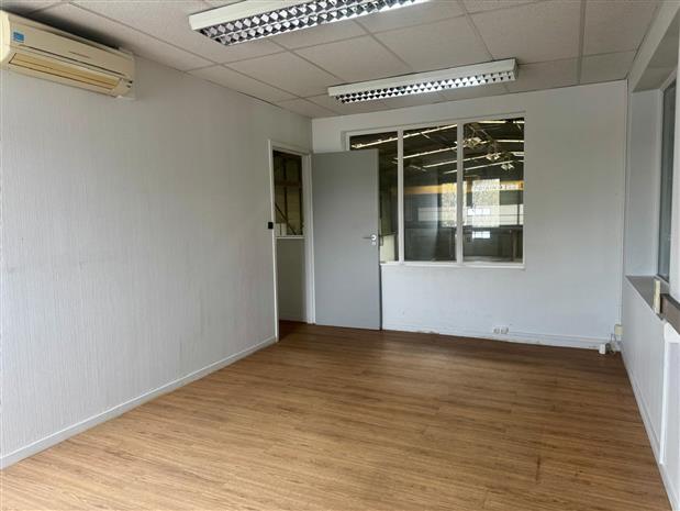 Local d'activités Location 69680 CHASSIEU