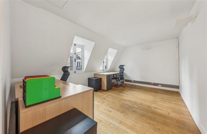 Bureau Location 75009 PARIS 71-73 RUE DE PROVENCE