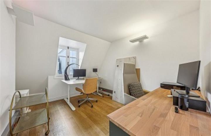 Bureau Location 75009 PARIS 71-73 RUE DE PROVENCE