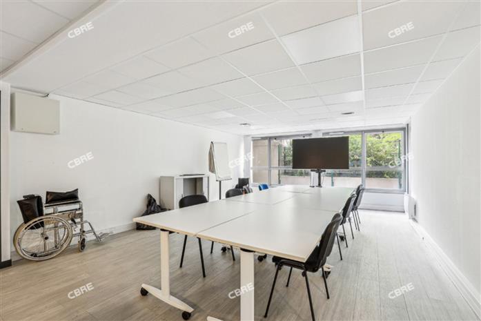 Bureau Vente 75013 PARIS 13 PLACE DE RUNGIS