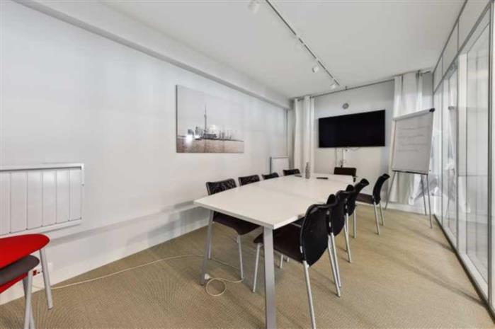 Bureau Vente 75008 PARIS 19 RUE DU ROCHER